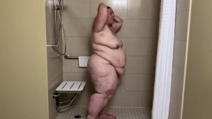 Wet & Playing With Myself!