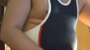 Singlet fun OF: bull_intraining
