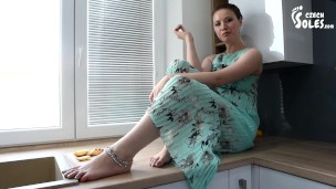 Jewelry for her sexy bare feet (pov foot worship, pov feet, sexy feet, bare feet, big feet, soles)