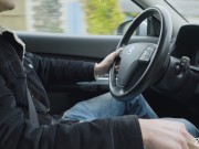 Elle me suce pour me remercier de l'avoir pris en stop - Amateur LesPhiLou 1/16