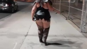 I'm a succubus for Halloween