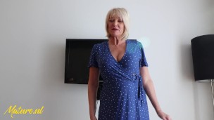 British Mom Didn't Expect To Get Double Penetrated by 2 Big Dicks