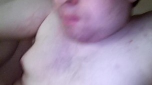 Парень лижет ноги сам себе self suck autofellatio self footjob