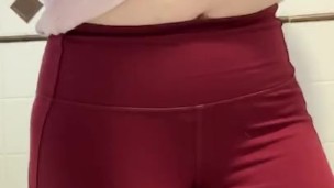 Desperate pee in my leggings