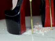 Crushing your tiny tiny bones ASMR - Screenshot 9 of 16 - Foot