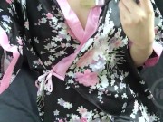 Japanese Masturbation Uncensored -【日本人無修正オナニー】乳首とクリトリスをブラシでなでたら気持ちよくてびしょ濡れになって 2/16