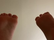 Black Girl Squirts on Camera While Masturbating & Showing Her Bare Feet
