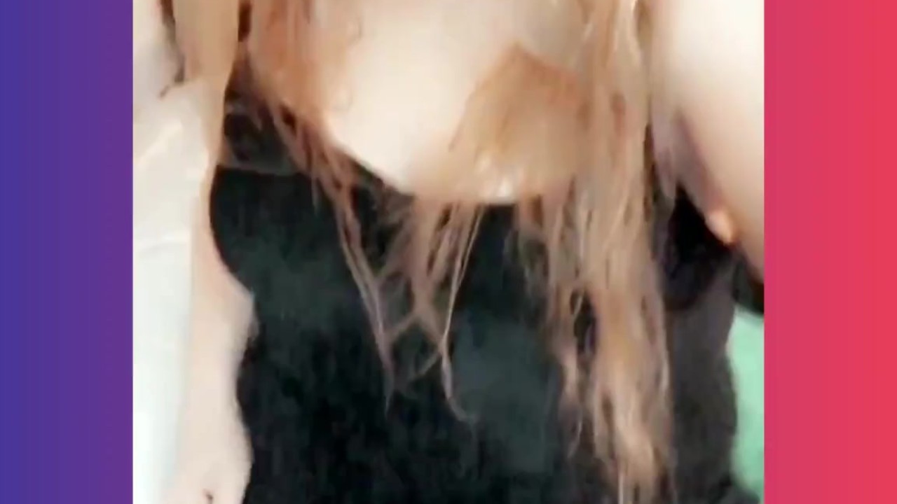 Buceta piscando em um filtro Snapchat - Vídeo de sexo grátis - RedTube