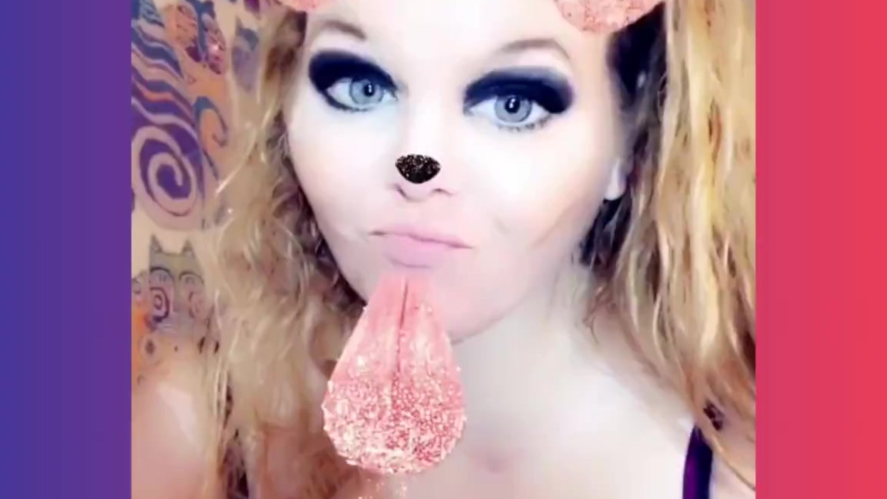 Buceta piscando em um filtro Snapchat - Vídeo de sexo grátis - RedTube