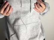 【素人 寝る前チクニー】おっぱいとちくびを気持ちよくしてからベッドに入ります(声と雑音多め) Japanese nipple massage amateur bed 2/16