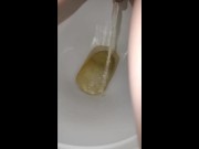 Week 45 Pee diary - Screenshot 2 of 16 - Butt
