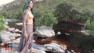 WE MAKE A HIKE AND FUCK AT THE BORDER OF BLACK RIVER - DREADHOT