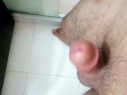 Masturbación en el baño, leche caliente 16/16