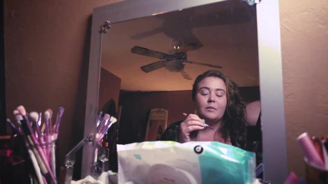 Lo-Fi Stoner BBW Goddess Golly Bells Slow-Mo Belly Play and Feeding - Free Sex Video - RedTube