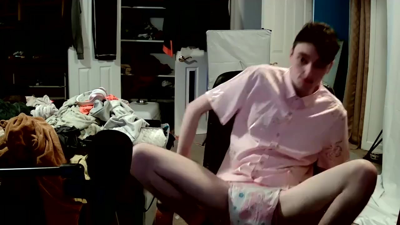 Twimk Caught in Sissy Diaper by Professor - Free Sex Video - RedTube
