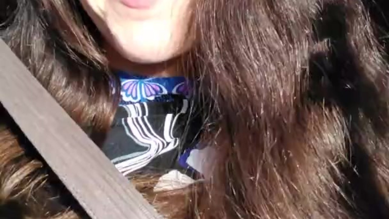 Pinkmoonlust Public Flashes ONE NIPPLE in a Very Bad Place While Talking Nervously & Looking Scared - Darmowe seks wideo - RedTube