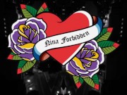 Morena gostosa da bunda grande faz novinho gozar nas calças  1/16