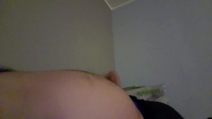 Sexy bear cums 