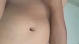 Relajado con una paja