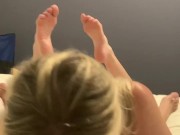Bambi Bold Give A Phenomenal Blowjob With Her Feet In The Air Wrinkling Her Soles 16/16