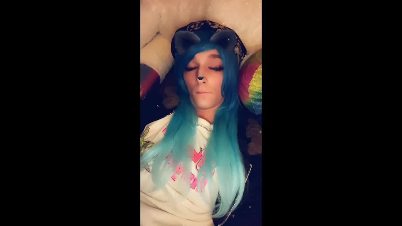 Home alone (snap story) - Free Sex Video - RedTube