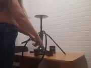 Секс с официанткой на моем рабочем месте кальянщицы в стриптиз баре - lesbian_illusion 6/16