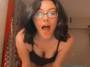 Snow bunny shakes some ass