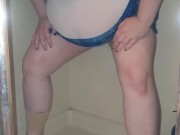 Naughty Busty School Girl Peeing In The Shower
