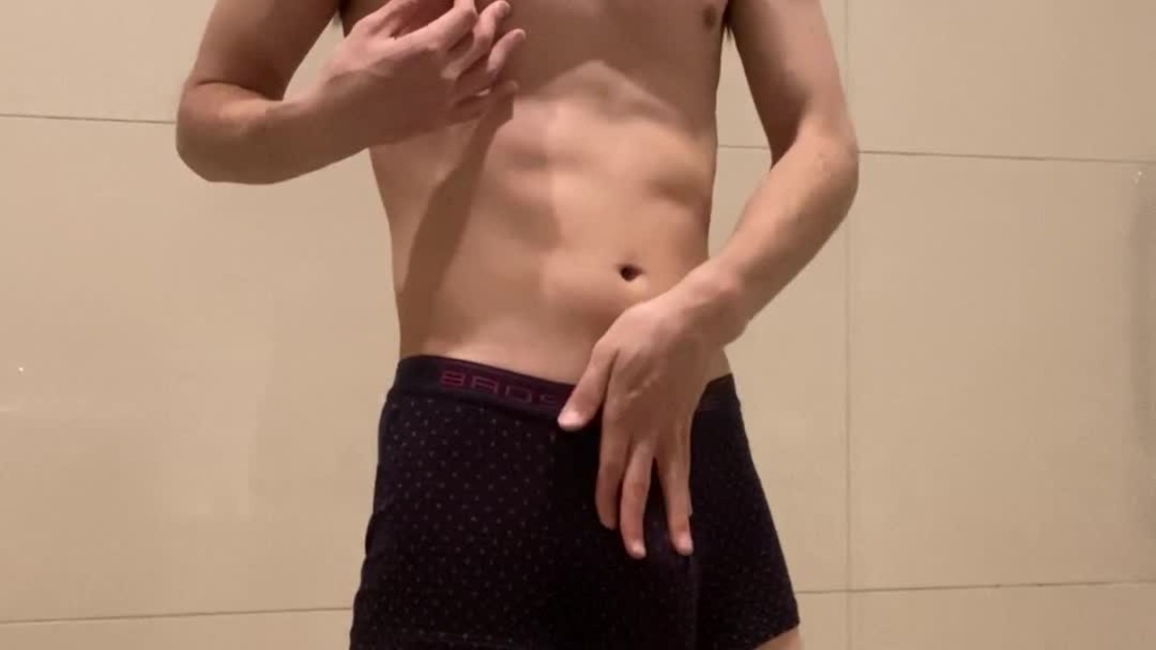 Hot Japanese Teen Schoolboy Masturbation Cumshot ...