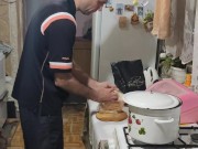 I cook compote. 13/16