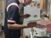 I cook compote. 15/16