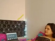 soy la Vecina Marihuana y Cahondisimaaa, Viendo Netfliix un Ratico.. 15/16