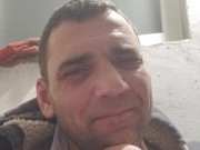 The music tickles my ear pleasantly. 6/16