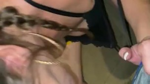 Minha amiga madrasta chupando meu bbc