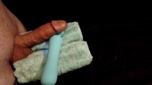 teen male uses vibrator to cum-sly