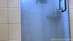 Fluphy Shower Show