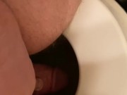 Wiping after I pee