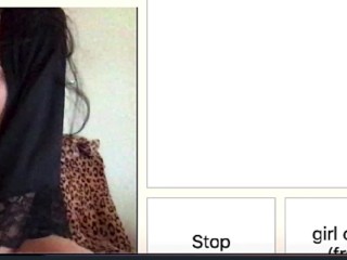 SEXY BRUNETTE LIKES TO SHOW HER BODY MORE THAN ONCE