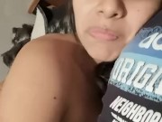 latina le chupa su gran verga a su suggar daddy para que la llene de semen 5/16