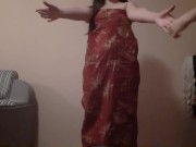 Вылизывают под платьем мою киску и попку. Бурный оргазм - lesbian_illusion 1/16