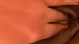 Dripping wet pussy Cums quick