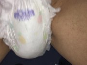 019 おむつを巻き付けてオナニーしたら…もぉ我慢できない…！ - Screenshot 9 of 16 - Diaper