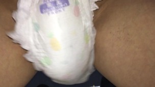 019 おむつを巻き付けてオナニーしたら…もぉ我慢できない…！