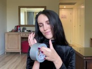 заклеила рот скотчем и подрочила а он кончил на её милое личико 1/16