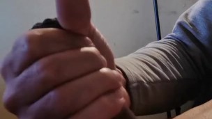 01 Duke Masturbating Fun with the Cam 1 (no orgasm)