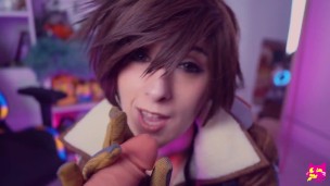Tracer ASS-Tastic Midnight Buttplug tease