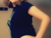 Strip tease 1