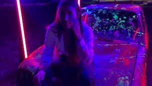 Mostrando las tetas en publico