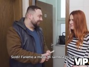 VIP4K. Hunter si scopa una splendida rossa nel bagno pubblico