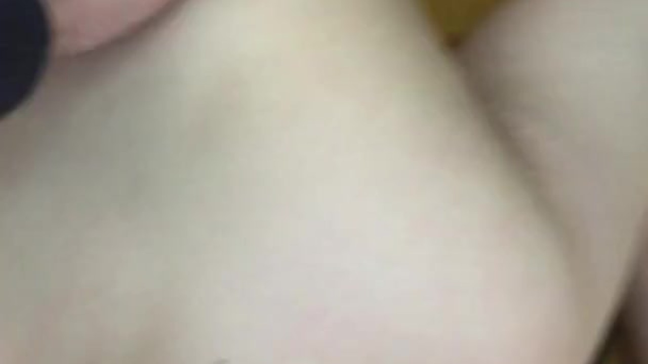 сучка не знала, что её снимают пока её трахают раком в лесу - RedTube
